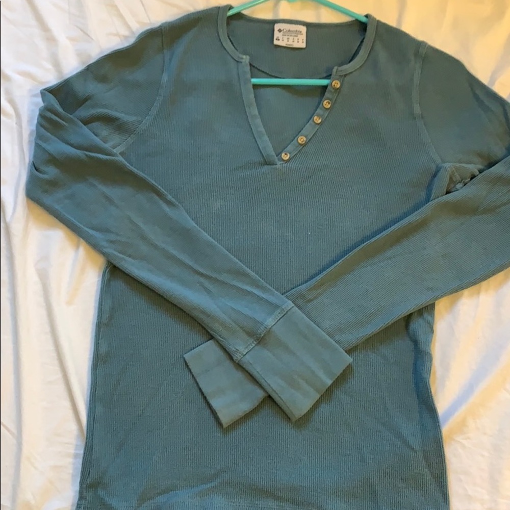 Columbia long sleeve shirt